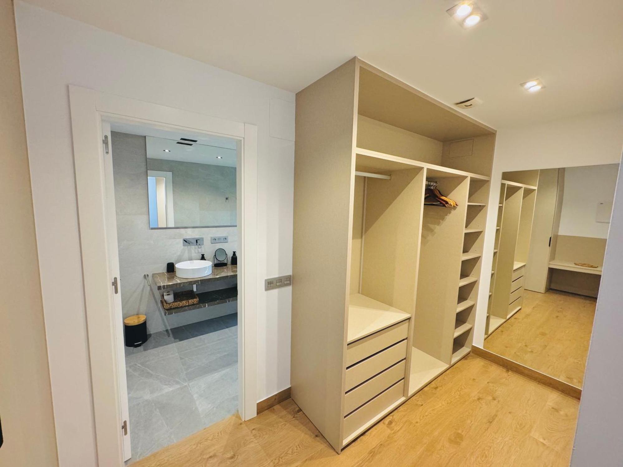 Pueblo Evita Premium Suites Benalmadena Exterior photo