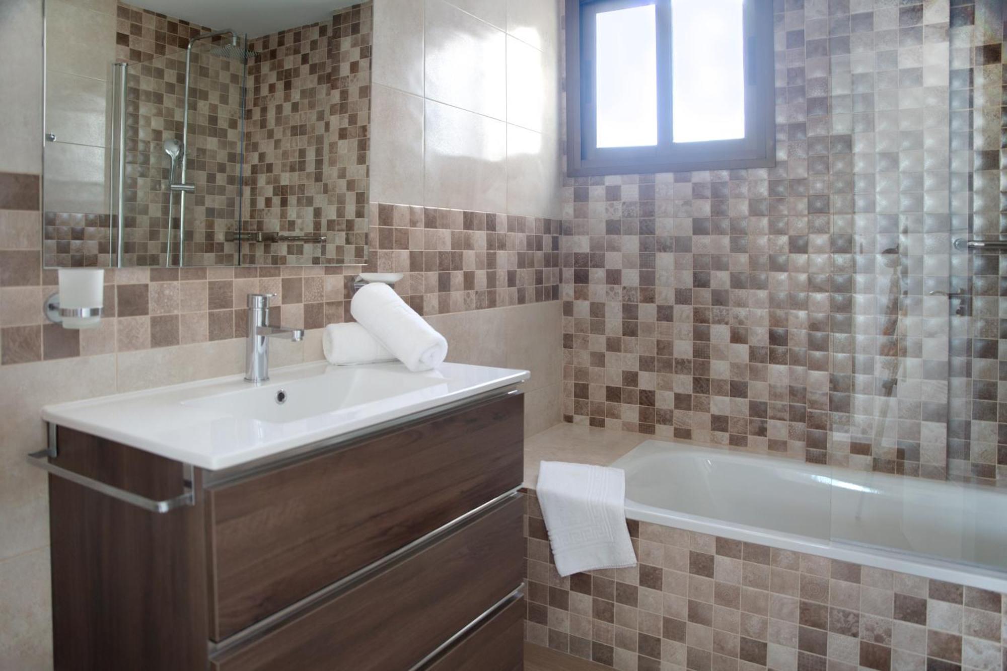 Pueblo Evita Premium Suites Benalmadena Exterior photo