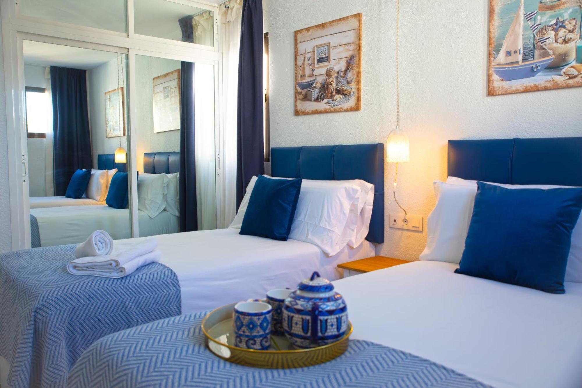 Pueblo Evita Premium Suites Benalmadena Exterior photo